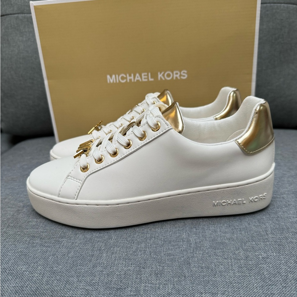 ‼️SOLD‼️🆕Michael Kors Sneakers | Size 7 - Picture 4 of 16